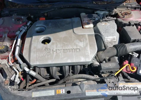 2012 Ford Fusion Hybrid z USA, uszkodzony, nr VIN 3FADP0L30CR288115